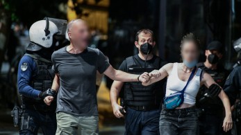 Ένταση στα Εξάρχεια- Σε 56 προσαγωγές προχώρησε η αστυνομία