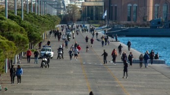 Κορωνοϊός: Έκτακτη ενημέρωση από τον ΕΟΔΥ-Ανησυχία για αύξηση στους “σκληρούς” δείκτες