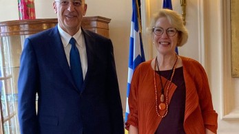 Συνάντηση Δένδια με την Ύπατη Αρμοστή της Ναμίμπια