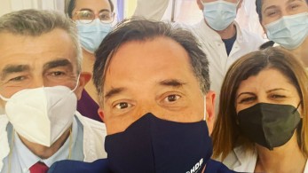 Γεωργιάδης: Έκανα την 4η δόση-Το εμβόλιο σώζει ζωές