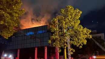 Εμπρησμός στον Real FM 97,8 – Χατζηνικολάου: Μας καίνε