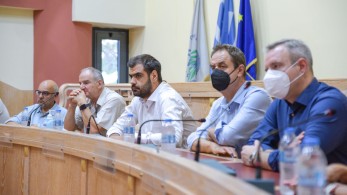 Επίσκεψη ΝΔ στον Δήμο Γλυφάδας-Μαρινάκης: Αξιοθαύμαστο το έργο