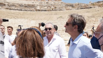 Επίσκεψη Μητσοτάκη στον αρχαιολογικό χώρο της Νικόπολης