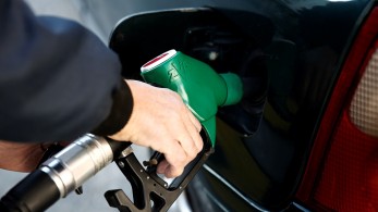 Πάνω από 200.000 αιτήσεις για Fuel Pass 2 – Ποιοι παίρνουν την επιδότηση