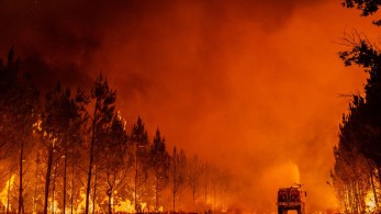 Πύρινος εφιάλτης για τη Γαλλία-Η Ευρώπη σπεύδει να βοηθήσει