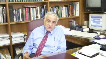 Πέθανε ο αστροφυσικός Διονύσης Σιμόπουλος