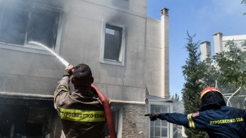 Φωτιά σε βιοτεχνία στον Άγιο Δημήτριο