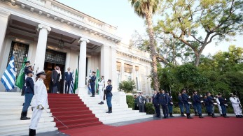 Συνάντηση Μητσοτάκη-Μπιν Σαλμάν: Μπαράζ συμφωνιών με τους Σαουδάραβες