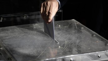 Φτιάχνουν τα ψηφοδέλτιά τους οι «τρεις μεγάλοι»: Μεγάλο στοίχημα τα νέα πρόσωπα