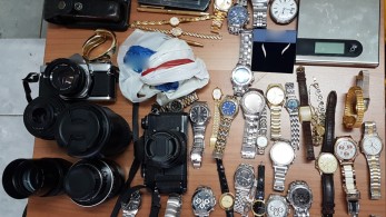 Οικιακή βοηθός ξάφριζε… σπίτια στη Βούλα (Βίντεο + Φωτογραφίες)