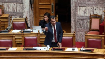 Πλεύρης: Ο Τσίπρας έσπασε την καραντίνα και πήγε στο Προεδρικό -ΣΥΡΙΖΑ: Είχε αρνητικό PCR