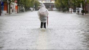 Μπουρίνι «χτύπησε» τα Ιωάννινα – Εκλεισαν δρόμοι στην Μακεδονία