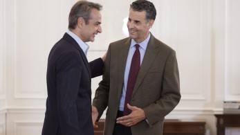 Συνάντηση του πρωθυπουργού με το μέλος της Βουλής των ΗΠΑ, Τζον Σαρμπάνης