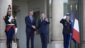 Ενεργειακή κρίση και ελληνοτουρκικά στο τραπέζι της συνάντησης Μητσοτάκη – Μακρόν