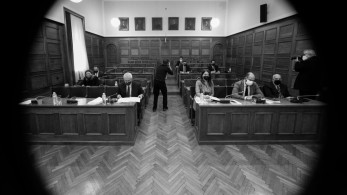 Ο Μάνος Βουλαρίνος γράφει για την… εξεταστική επιτροπή