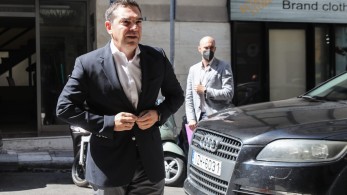 Έκτακτη σύγκληση της Επιτροπής Θεσμών και Διαφάνειας ζητά ο Τσίπρας