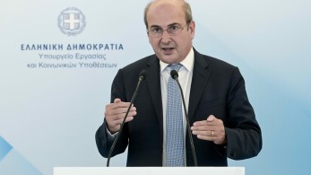 Χατζηδάκης- ΔΕΘ: Οι συνταξιούχοι θα ακούσουν μόνιμες τριπλές αυξήσεις από το 2023