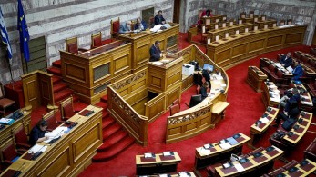 Βουλή: Συζήτηση για την ΠΝΠ της ΕΥΠ – Λιβανός: Πολυτέλεια για κόμματα να εργαλειοποιούν υπηρεσιακές αστοχίες