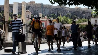 ΤΑΙΠΕΔ-Πατούλης επεκτείνουν την Αττική Ριβιέρα: Πράσινο για κατασκευή πεζόδρομου-ποδηλατόδρομου από Καλλιθέα έως τη Βούλα