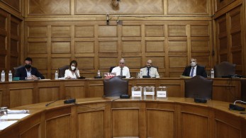 Εξεταστική: Τα κόμματα καταθέτουν τις λίστες μαρτύρων και εγγράφων