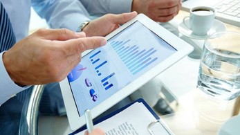 Nέο πρόγραμμα για δημιουργία επιχείρησης με επιδότηση 14.800 ευρώ, ετοιμάζει ο Χατζηδάκης μέσω ΟΑΕΔ