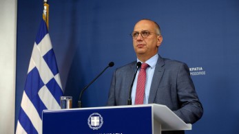 Οικονόμου: Στεκόμαστε στο πλευρό της κοινωνίας