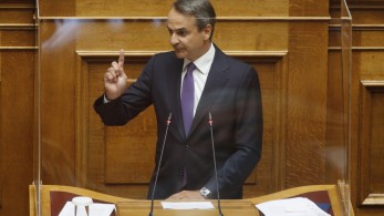 Καλή η διαφορά από ΣΥΡΙΖΑ-ΠΑΣΟΚ, αλλά προηγείται η μάχη με την ακρίβεια