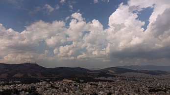 Καιρός: Βροχές και καταιγίδες το Σάββατο – Ποιες περιοχές θα επηρεαστούν