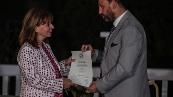 Επίτιμη Δημότης Χάλκης η Σακελλαροπούλου