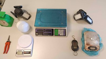 Θεσσαλονίκη: Συνελήφθη  55χρονος με δενδρύλλια κάνναβης και  πλήθος αρχαίων νομισμάτων