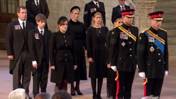 Βρετανία- Ουίλιαμ, Χάρι και τα υπόλοιπα 6 εγγόνια της βασίλισσας Ελισάβετ την αποχαιρετούν