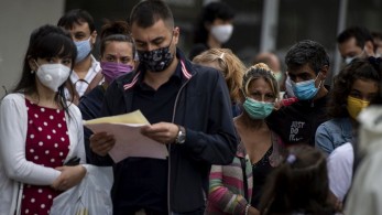 Κορωνοϊός: Προειδοποίηση επιστημόνων για ένα νέο φθινοπωρινό-χειμερινό κύμα