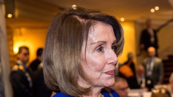 Η ατρόμητη Πελόζι – Πηγαίνει όπου «μυρίζει μπαρούτι»