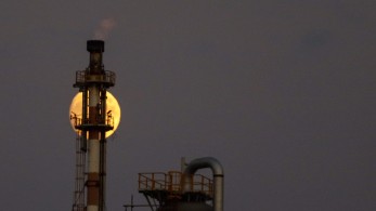 Πετρέλαιο: υποχώρησαν οι τιμές μετά τις υποσχέσεις Τραμπ για αύξηση παραγωγής