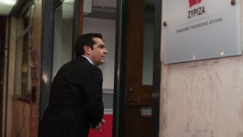 Συναγερμός στην Κουμουνδούρου για το τέλμα των δημοσκοπήσεων