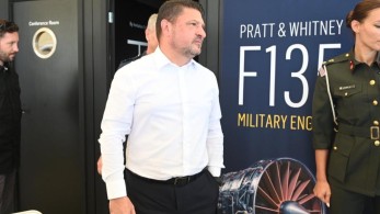 Στην Αεροπορική Βάση Τανάγρας ο Χαρδαλιάς