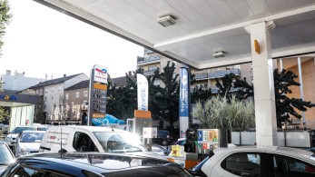 Γαλλία – 1 στα 3 γαλλικά πρατήρια χωρις βενζίνη, κατα τη 2η εβδομάδα απεργίας