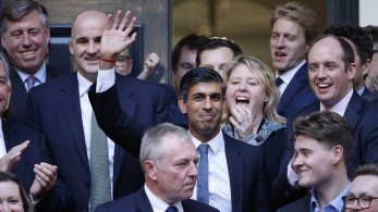 Σούνακ προς βουλευτές: Όχι σε πρόωρες εκλογές – Πρέπει να είμαστε ενωμένοι