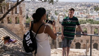 Κικίλιας: Διαθέσιμα 200.000 vouchers από το πρόγραμμα «Τουρισμός για όλους»