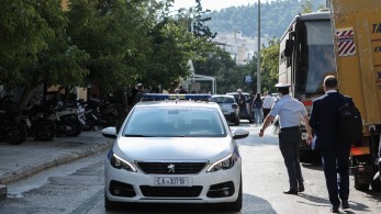 Βιασμός 12χρονης: Αναμένεται ένταλμα σύλληψης της συζύγου του Μίχου