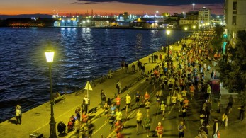 Θεσσαλονίκη: Σήμερα ο δρόμος του ενός μιλίου για το 10ο Διεθνή Νυχτερινό Ημιμαραθώνιο