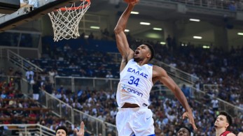 Στους 10 πιο ακριβοπληρωμένους του NBA για το 2022 ο Αντετοκούνμπο  