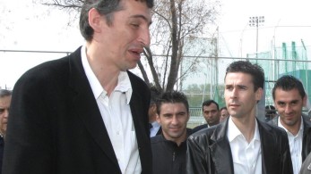 Διαδικτυακή κόντρα Φασούλα με Τσιάρτα για το ΚΚΕ