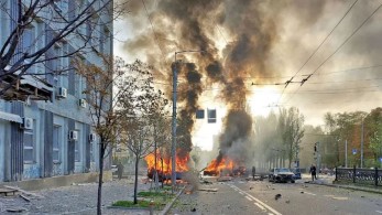 Ουκρανία: Τουλάχιστον οχτώ νεκροί από τους ρωσικούς βομβαρδισμούς στο Κίεβο