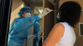 Τσακρής: Αποδείχθηκε ότι δεν υπάρχει ανοσία αγέλης – Τι λέει για τις επιπτώσεις της long covid – ΒΙΝΤΕΟ