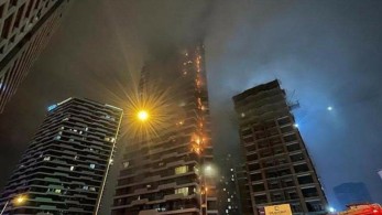 Τουρκία: Μεγάλη πυρκαγιά σε ουρανοξύστη στην Κωνσταντινούπολη