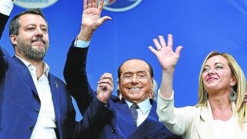 Μελόνι μετά τη συνάντηση με Μπερλουσκόνι-Σαλβίνι: “Έτοιμοι να κυβερνήσουμε”