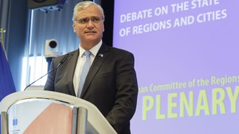 Πρόεδρος Επιτροπής  Περιφερειών  ΕΕ :”Απαράδεκτη” η απαγόρευση εισόδου του Τζιτζικώστα στην Τουρκία