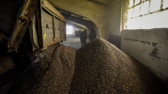 Μπάιντεν :«Σκανδαλώδης» η απόφαση της Ρωσίας  για τις εξαγωγές σιτηρών