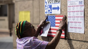 ΗΠΑ: Οικονομία,  πληθωρισμός, αμβλώσεις και εγκληματικότητα θα κρίνουν τις ενδιάμεσες εκλογές